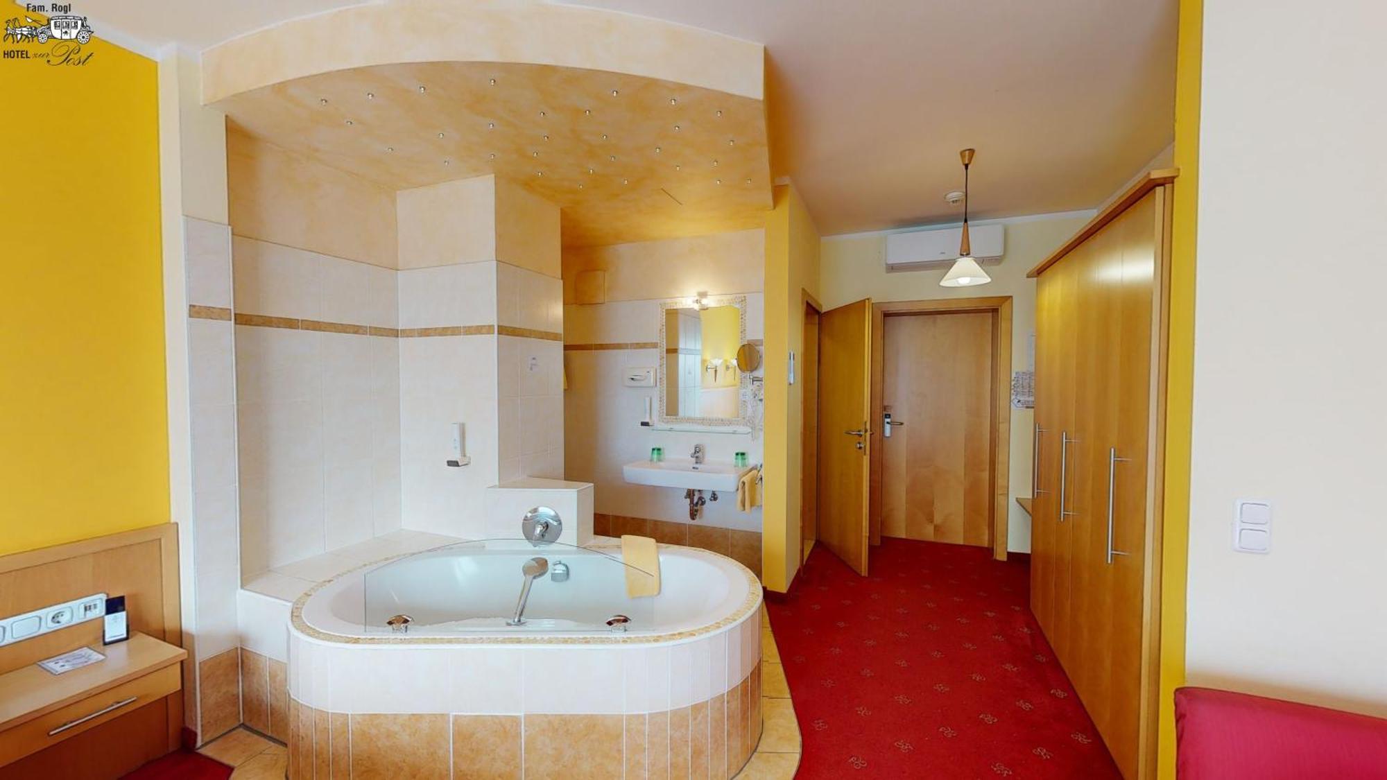 Hotel Zur Post Sankt Valentin Chambre photo