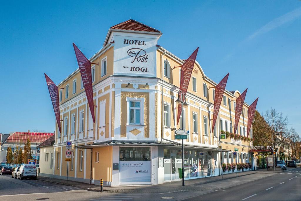Hotel Zur Post Sankt Valentin Extérieur photo